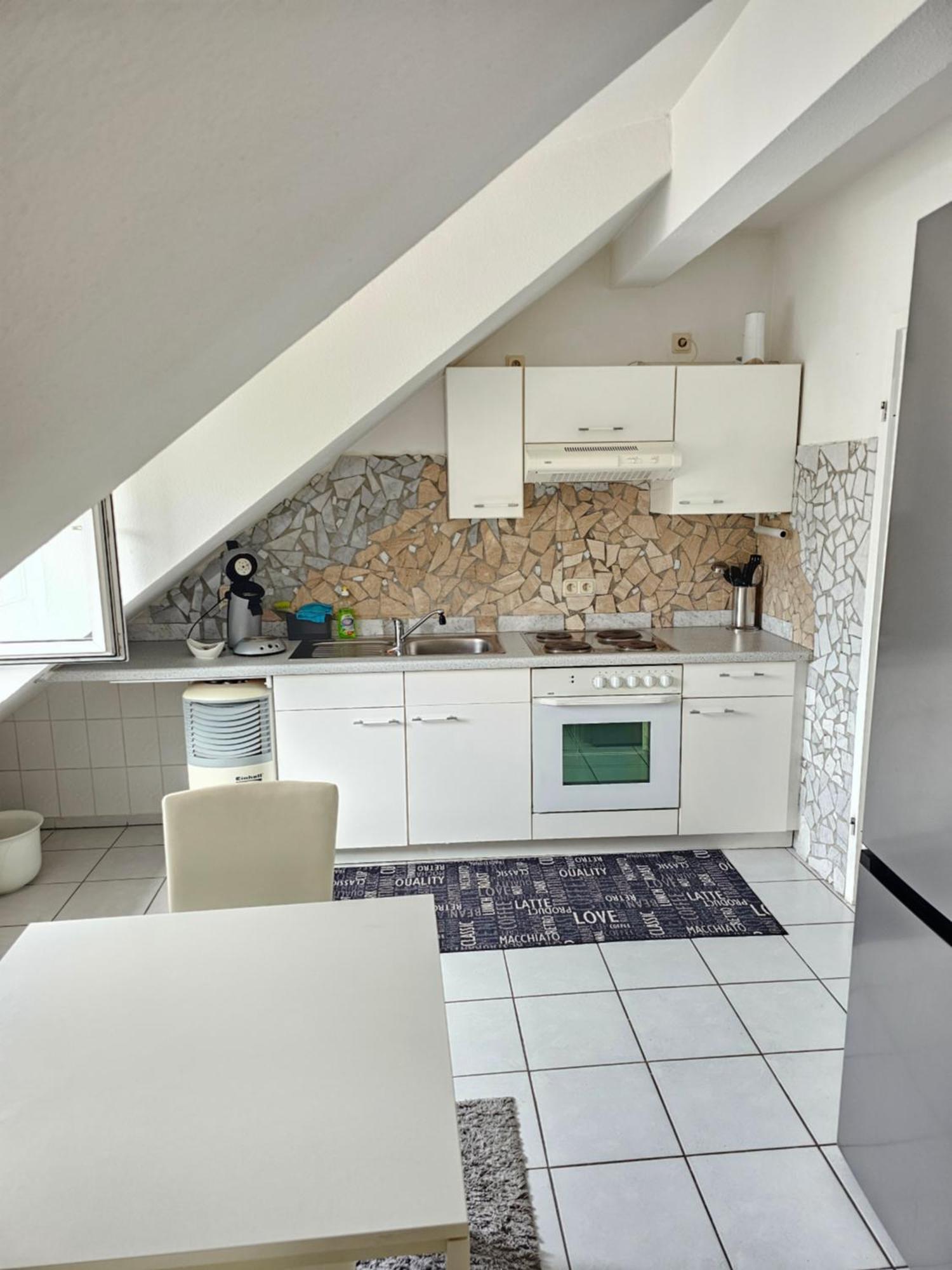 Apartment Schoene Dg Im Zentrum